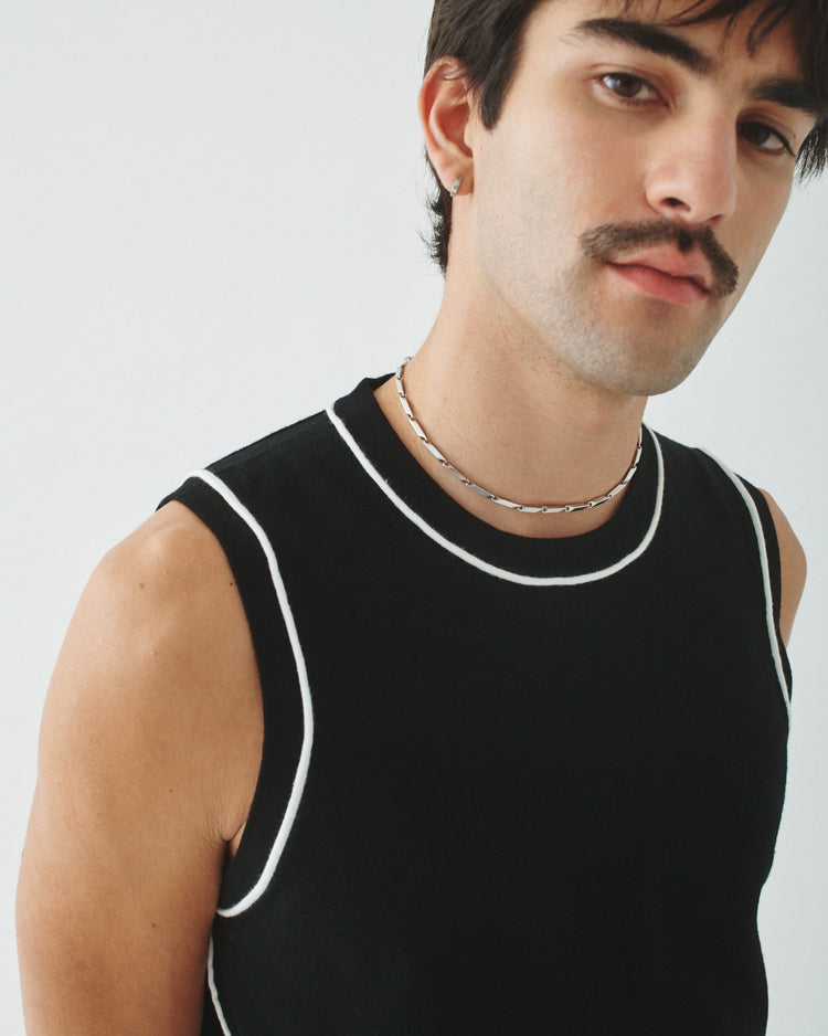 09 Sweater Tank - Black