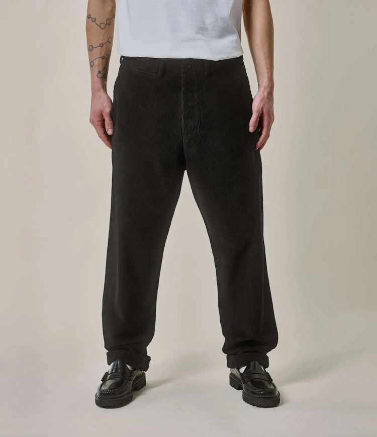 Corduroy Chino - Black