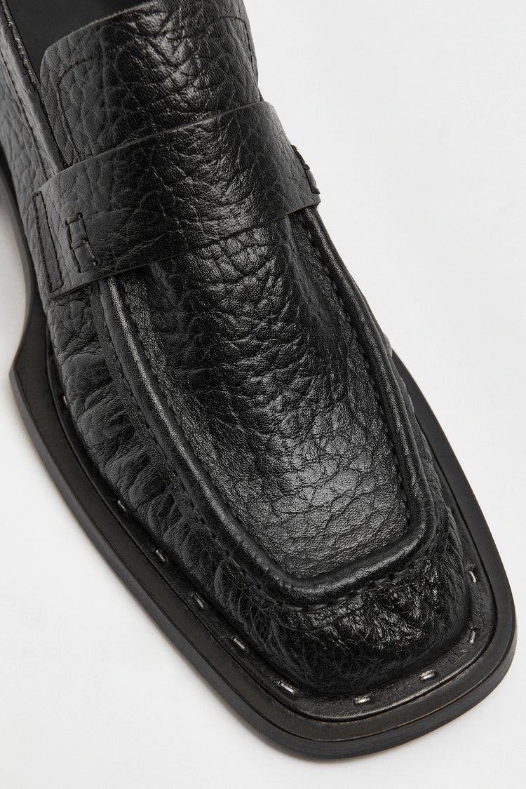 Airi Black Grain Loafers