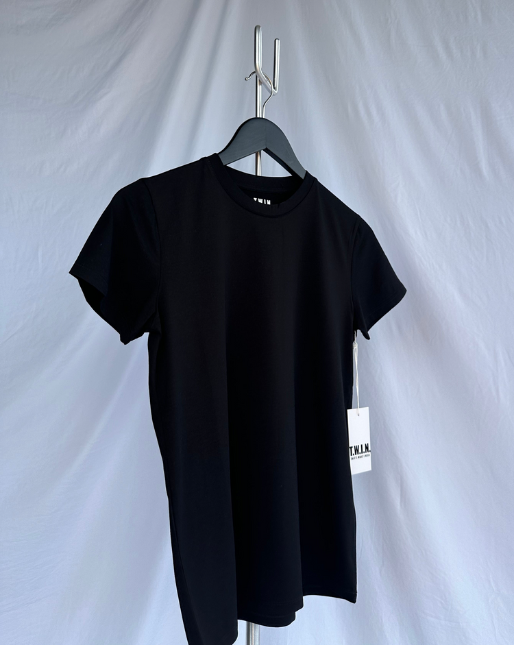 01 Black Crew T-Shirt