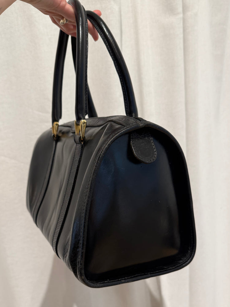 Rich's Leather Bag